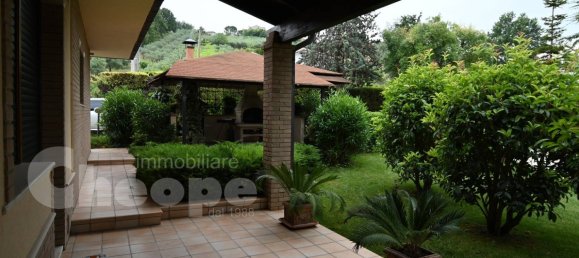 7 bedrooms Villa in Roccamontepiano, Italy No. 76066 10