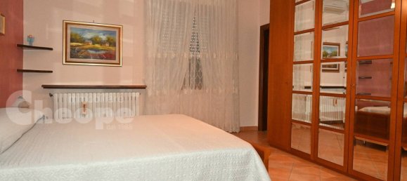 7 bedrooms Villa in Roccamontepiano, Italy No. 76066 32