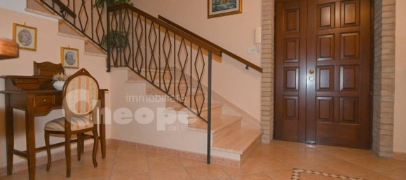 7 bedrooms Villa in Roccamontepiano, Italy No. 76066 26