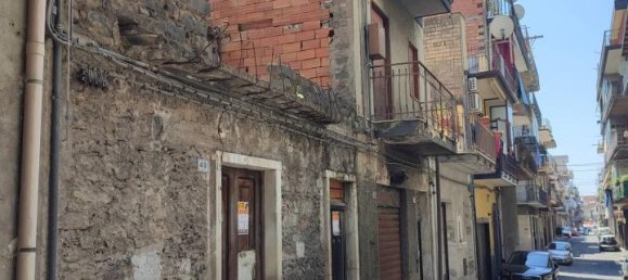 2 rooms House in Paternò, Italy No. 147465 6