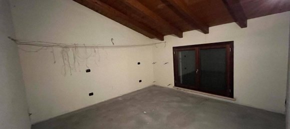 Villa de 4 divisões em Quattro Castella, Italy N.º 120770 13