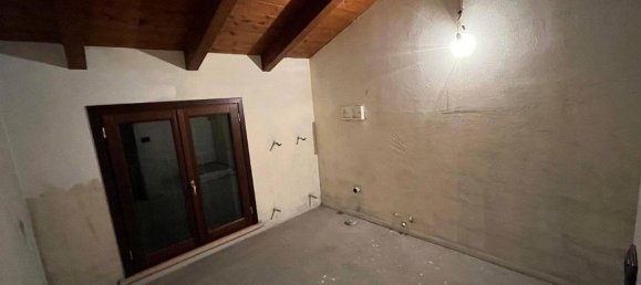 Villa de 4 divisões em Quattro Castella, Italy N.º 120770 11