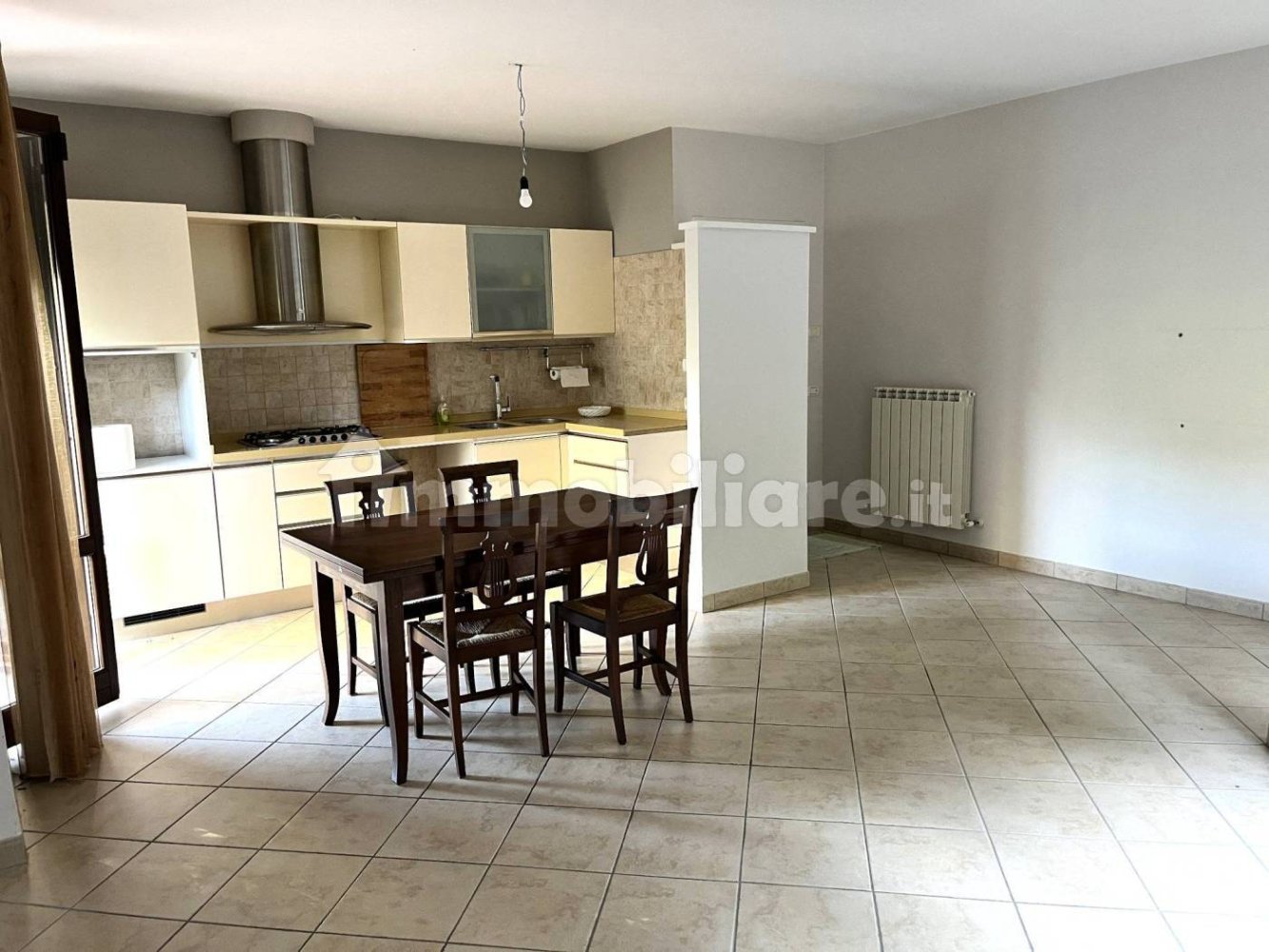 3 bedrooms Apartment in Fermignano, Italy No. 280565