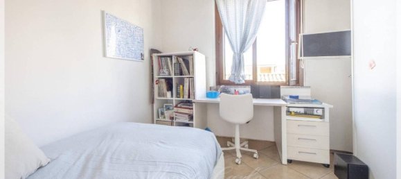 3 rooms Apartment in Selargius, Italy No. 27112 46