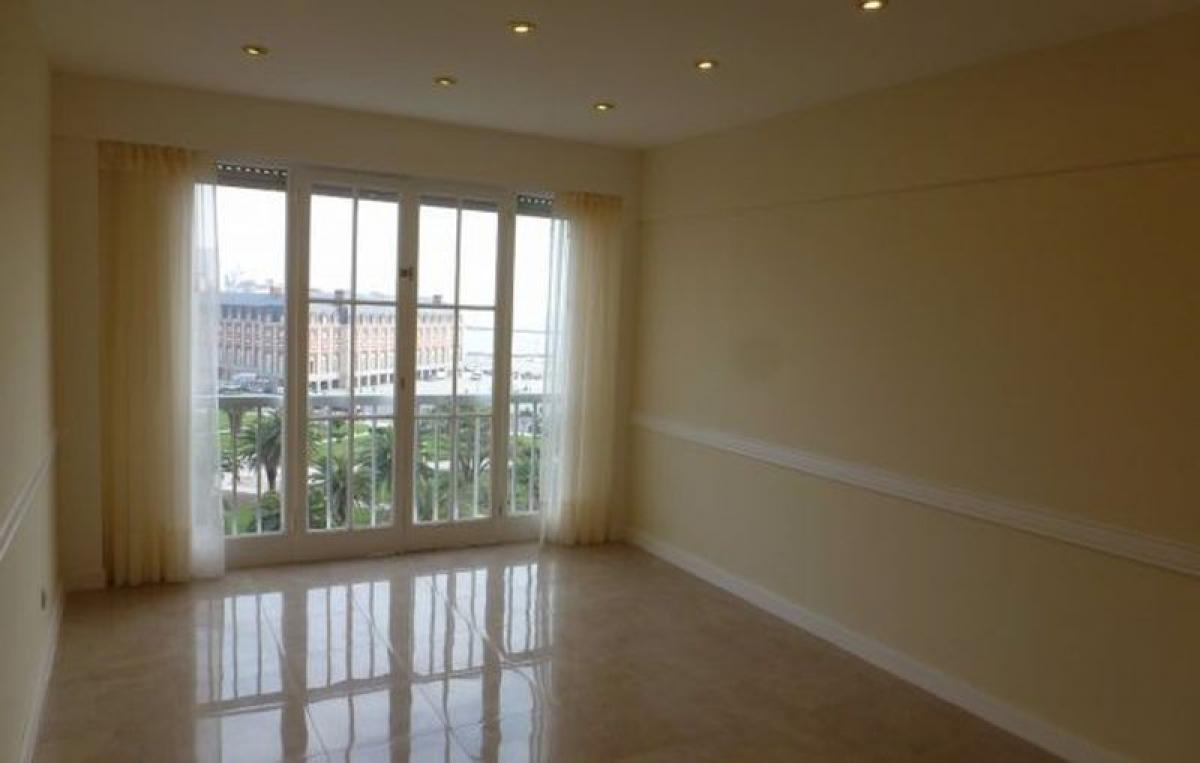 3 bedrooms Apartment in Mar del Plata, Argentina No. 93383
