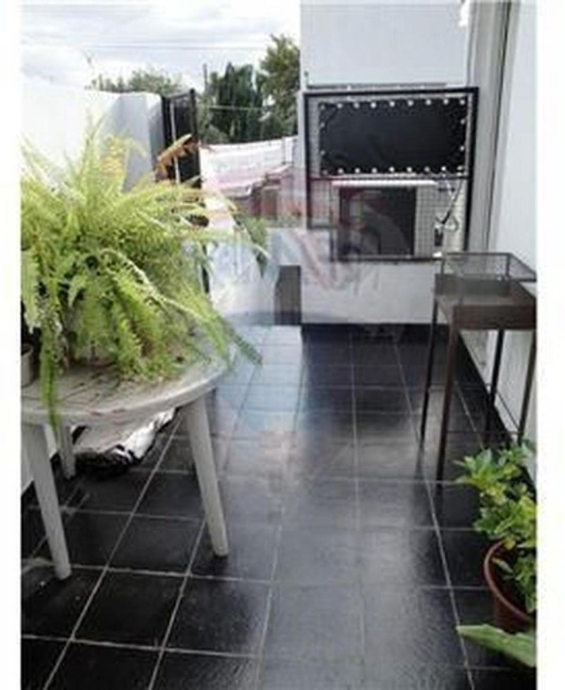 2 Schlafzimmer Wohnung in Lanus, Argentina, Nr. 62028