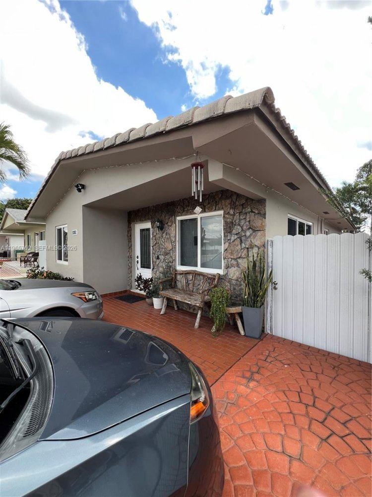3 dormitorios villa en venta en Miami, Miami-Dade, Florida, USA № 615620