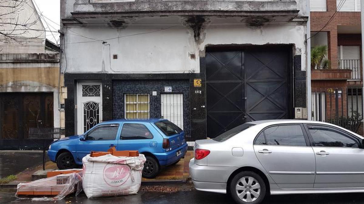 Propiedad comercial en Avellaneda, Argentina 435 m² No. 106996