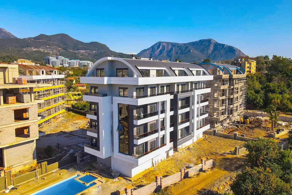 2 rooms Apartment in Oba, Turkey No. 45202