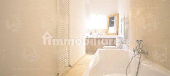 Квартира с 3 спальнями в Альбенга, Италия № 130547 12