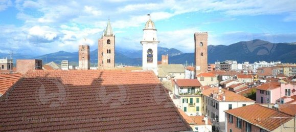 Квартира с 3 спальнями в Альбенга, Италия № 130547 22