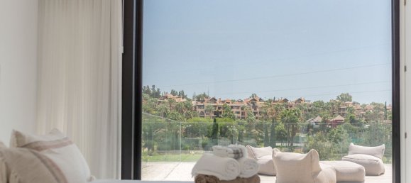 4 chambres Villa à Estepona, Spain No. 632 13