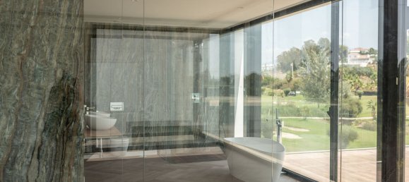 4 chambres Villa à Estepona, Spain No. 632 2