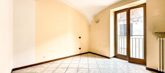 3 rooms Apartment in Serravalle Sesia, Italy No. 231206 5