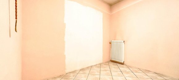 3 rooms Apartment in Serravalle Sesia, Italy No. 231206 8