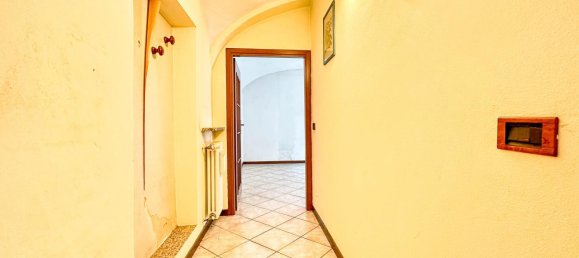 3 rooms Apartment in Serravalle Sesia, Italy No. 231206 6