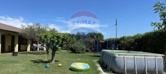 5 rooms Villa in Marcallo con Casone, Italy No. 114724 9