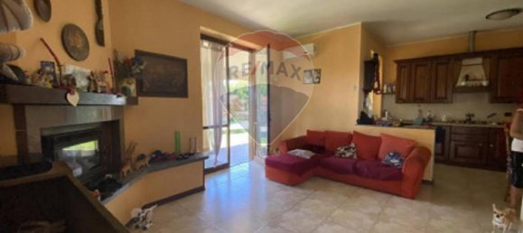 5 rooms Villa in Marcallo con Casone, Italy No. 114724 16