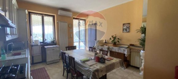5 rooms Villa in Marcallo con Casone, Italy No. 114724 15