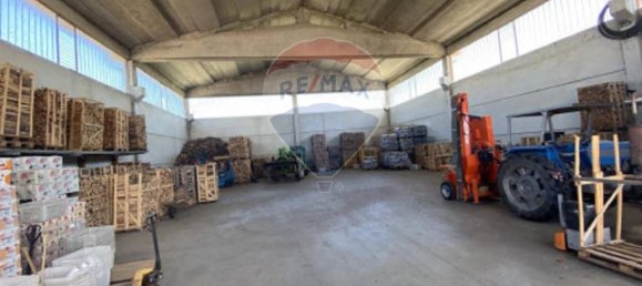 5 rooms Villa in Marcallo con Casone, Italy No. 114724 12