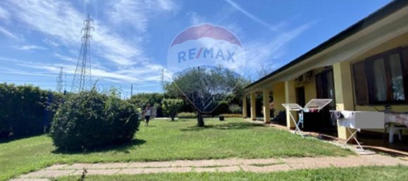 5 rooms Villa in Marcallo con Casone, Italy No. 114724 5