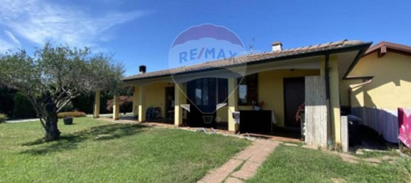 5 rooms Villa in Marcallo con Casone, Italy No. 114724 6