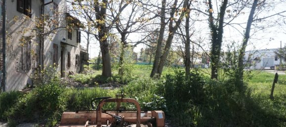 8 rooms House in Parma, Italy No. 231867 20