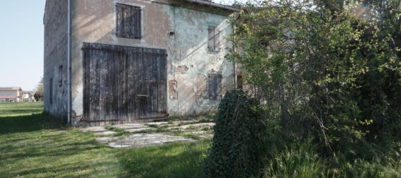 8 rooms House in Parma, Italy No. 231867 21