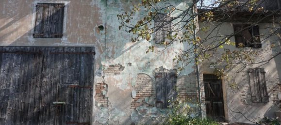 8 rooms House in Parma, Italy No. 231867 19