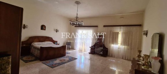 Casa de 4 dormitorios en Victoria, Malta No. 576 5