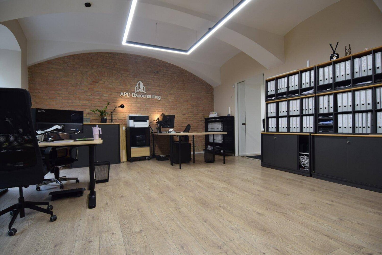 120m² Office in Alsergrund, Austria No. 156410