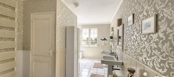 9 rooms House in Lorris, France No. 221723 11