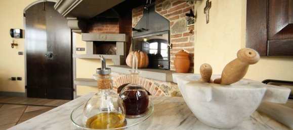 4 bedrooms Villa in Monsummano Terme, Italy No. 46997 27