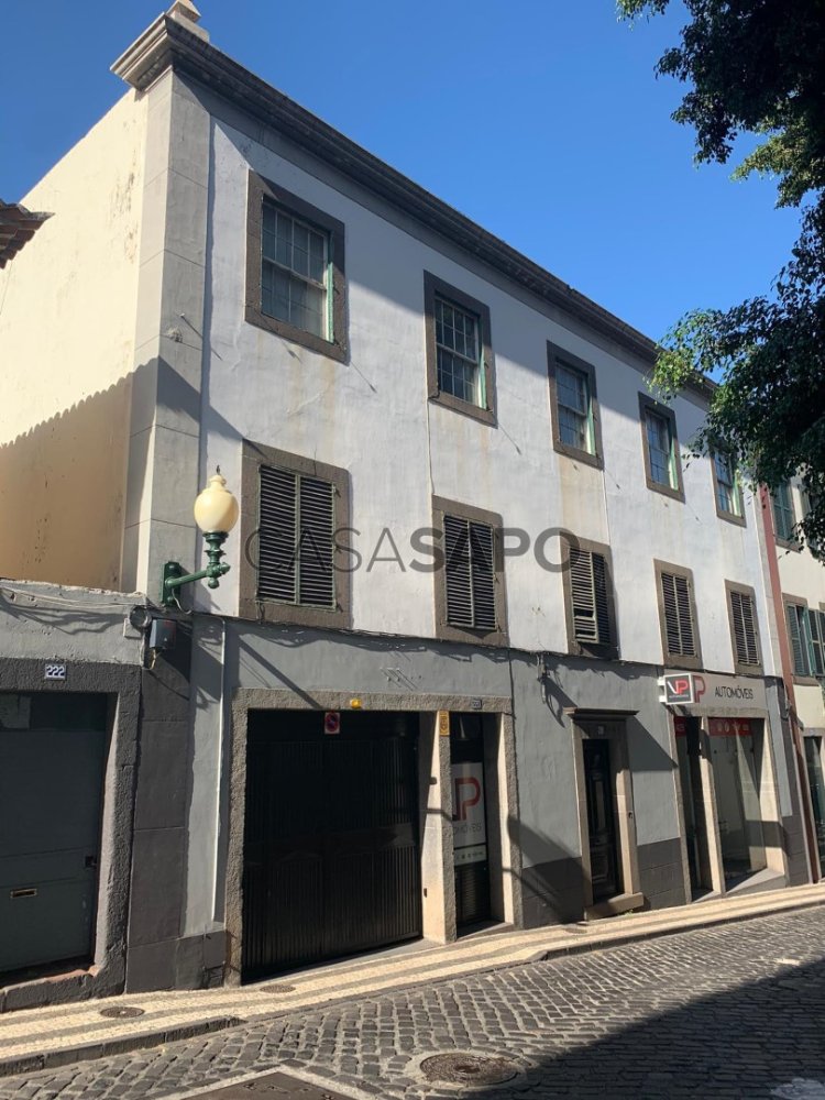  Building in Funchal, Portugal No. 140712