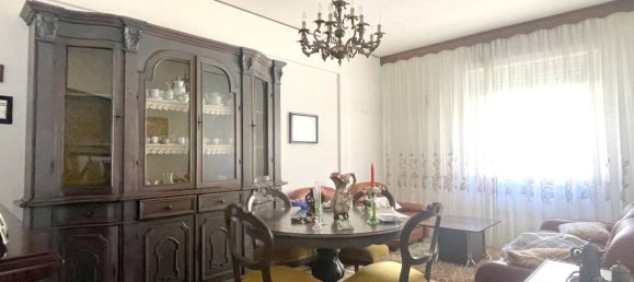5 rooms Apartment in Cengio, Italy No. 145708 2