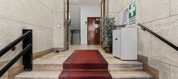 1 bedroom Apartment in Milan, Italy No. 333424 2