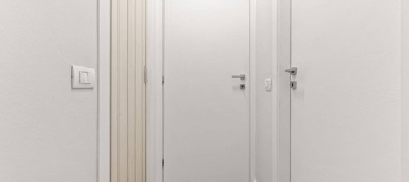 1 bedroom Apartment in Milan, Italy No. 333424 11