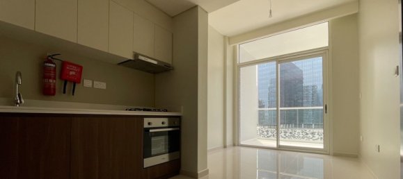 1 bedroom Apartment in Business Bay, UAE No. 4519 4