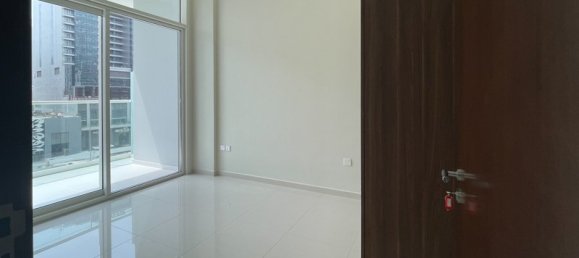 1 bedroom Apartment in Business Bay, UAE No. 4519 3