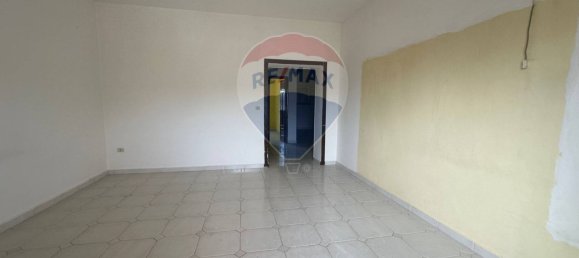 Дом с 12 спальнями в Беневенто, Италия № 75925 7