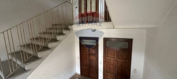 Дом с 12 спальнями в Беневенто, Италия № 75925 15