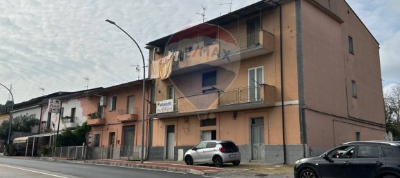 Дом с 12 спальнями в Беневенто, Италия № 75925 20