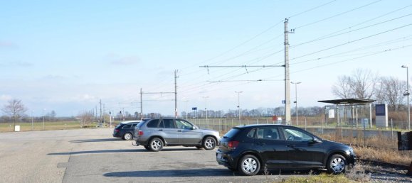 Земельный участок 2600м² в Фельс ам Ваграм, Австрия № 194969 11