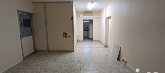  مرآب في Saint-Ouen, France 224متر مربع رقم 70291 5