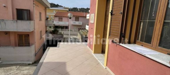 Apartamento de 2 dormitorios en Sardinia, Italy No. 250578 9