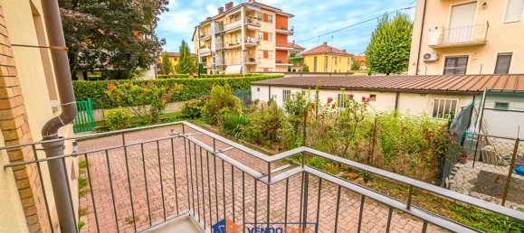 5 bedrooms Apartment in Savigliano, Italy No. 373034 9