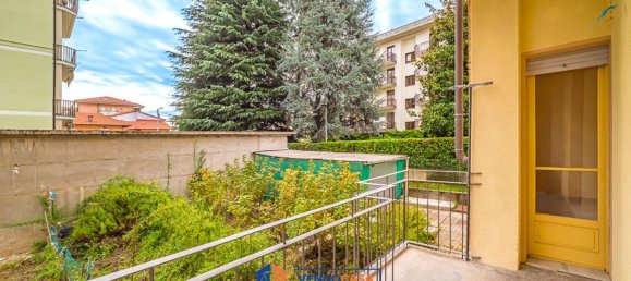 5 bedrooms Apartment in Savigliano, Italy No. 373034 23