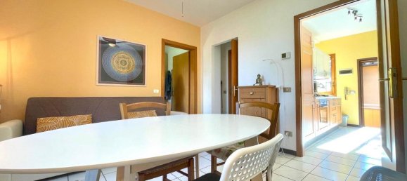 3 rooms Apartment in Bologna, Italy No. 43475 12