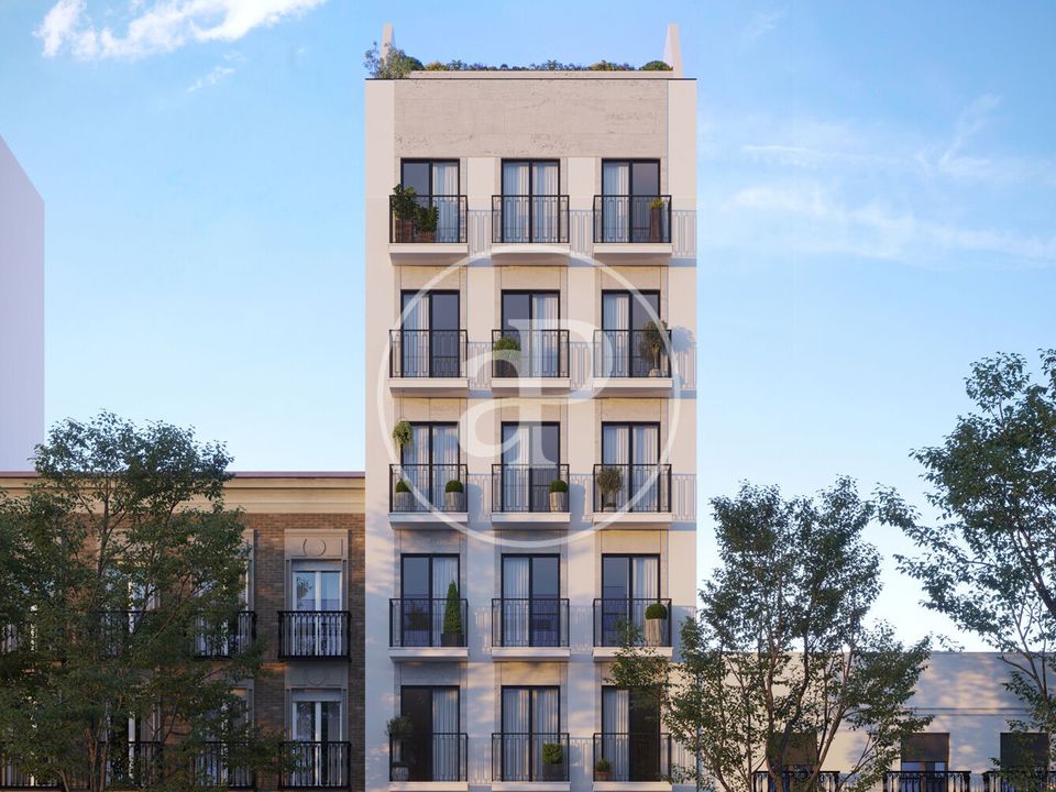  Building in Madrid, Spain No. 240936