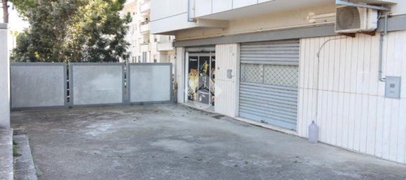 1-Zimmer Garage in Brindisi, Italy, Nr. 177611 5